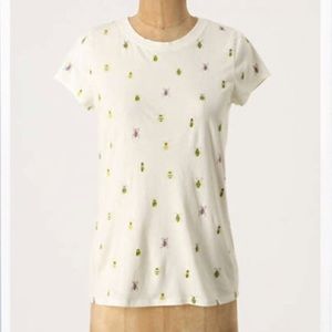 ⭐️ Anthropologie tee with beetle print